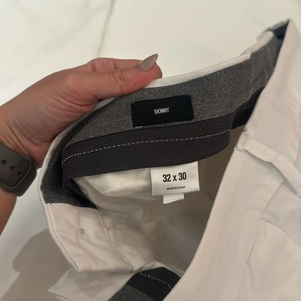 Express color white